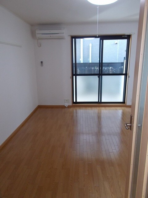 コッティ　トントの物件内観写真