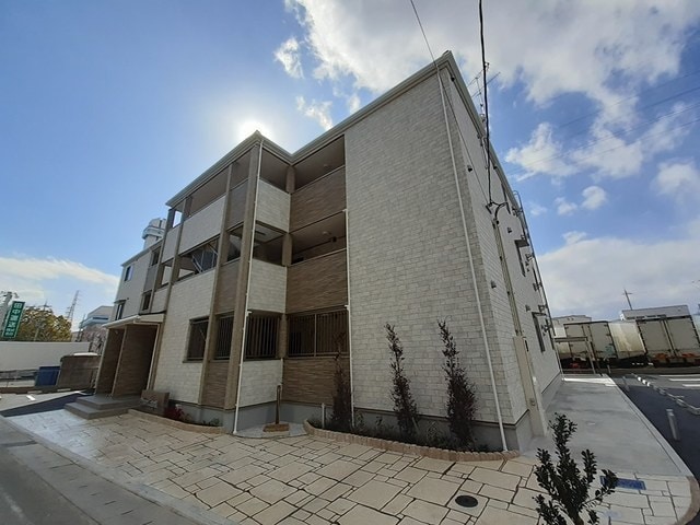 プレッソ・ロートⅣの物件外観写真