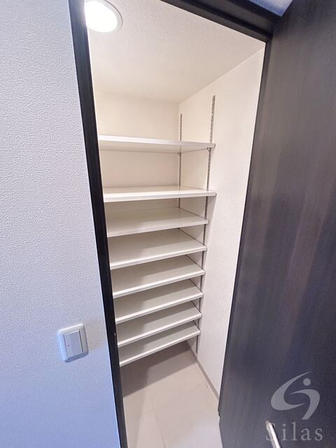 ジョイシティ二条城前の物件内観写真