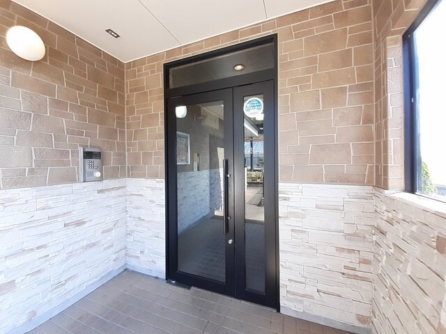 メゾン　リーヴの物件外観写真