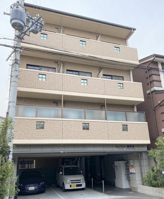Raffine御所西の物件外観写真