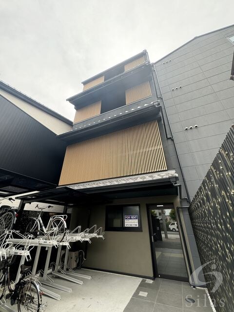 クレア・ラ・クーオの物件外観写真