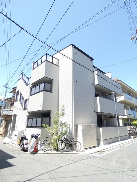 Ｌａｎｅ深草の物件外観写真