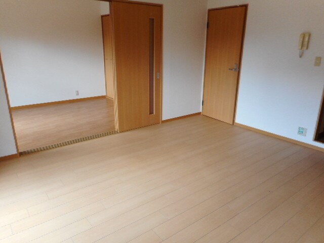 エル　ソレイユの物件内観写真