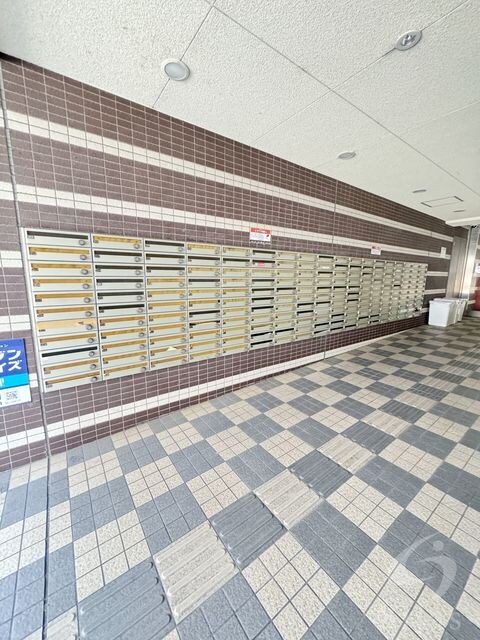 ハウスセゾン四条通の物件外観写真