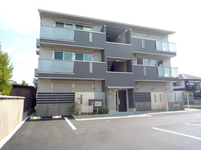 サトリーノの物件外観写真