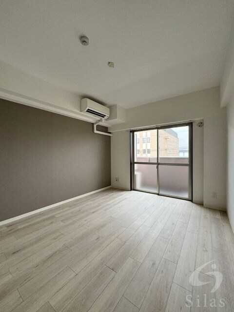 グランレブリー太秦天神川の物件内観写真