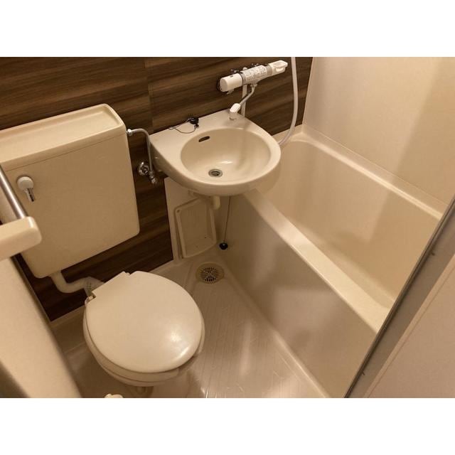 GARNET RESIDENCE下鴨の物件内観写真