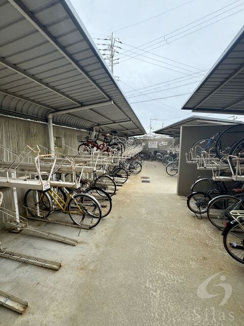 エル・カーサーの物件外観写真