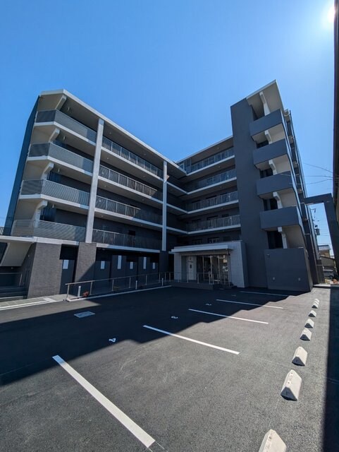 Raffine京都上鳥羽の物件外観写真