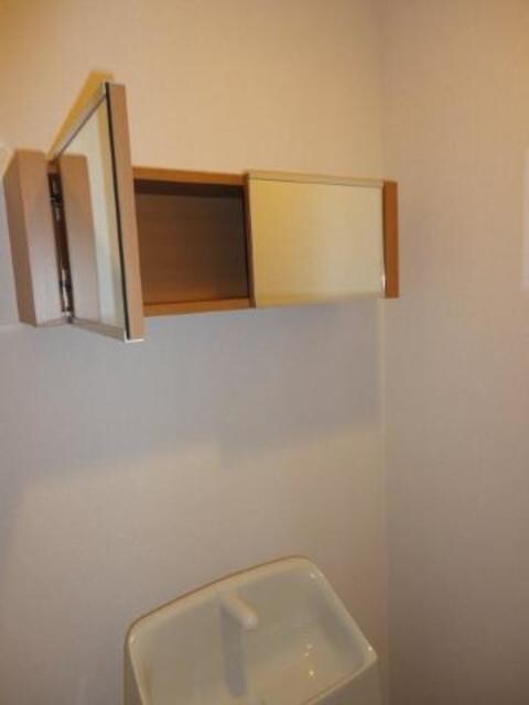 ヴァるメス・リヒト　にしうらの物件内観写真