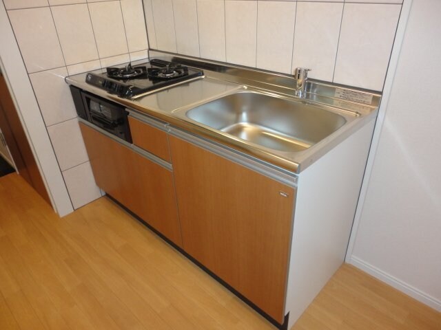 ヴァるメス・リヒト　にしうらの物件内観写真