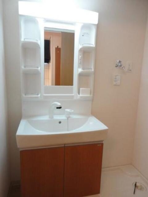 ヴァるメス・リヒト　にしうらの物件内観写真