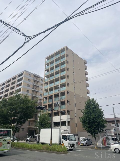 ロイヤルシティ西大路の物件外観写真