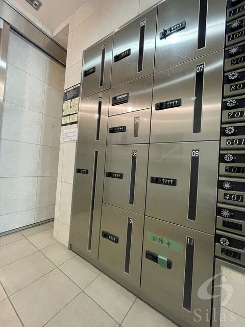 ロイヤルシティ西大路の物件外観写真