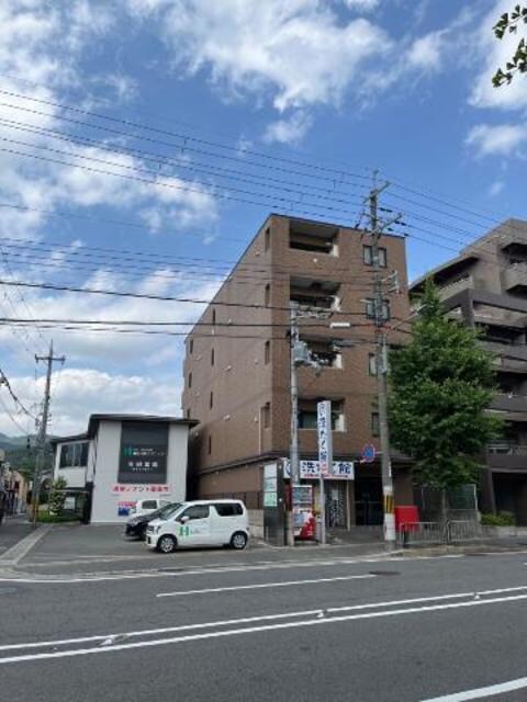 エフズアベニューの物件外観写真