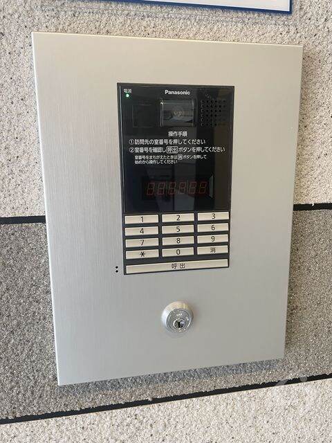 サンモールコート九条の物件外観写真