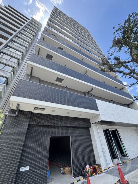 プレサンス大津京町ベルリーヴァの物件外観写真