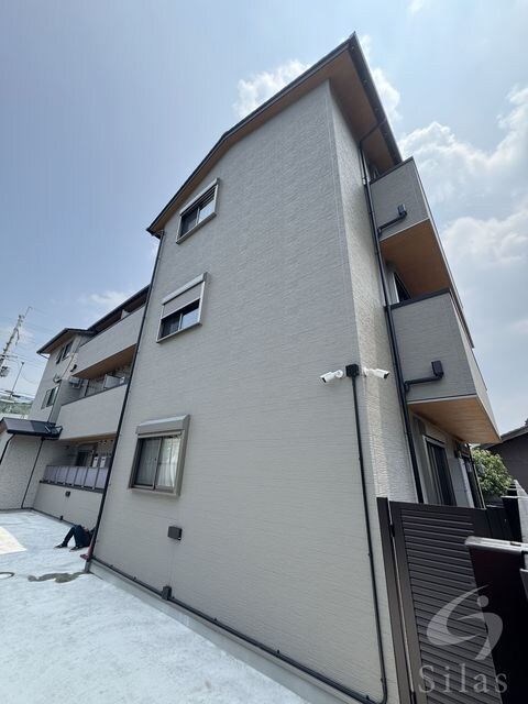 エントランスライフ宝ヶ池の物件外観写真