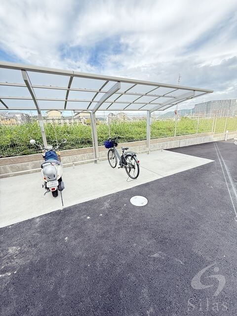 GRAMM六地蔵C棟の物件外観写真