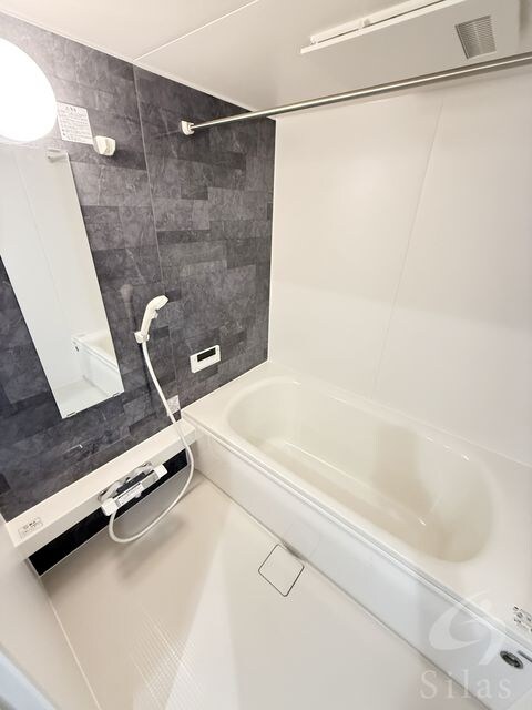 GRAMM六地蔵C棟の物件内観写真