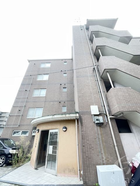 シャルレ桂坂の物件外観写真