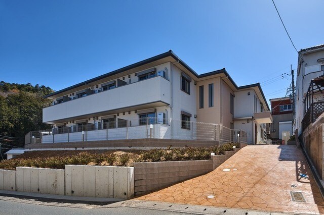 ハルナスの物件外観写真