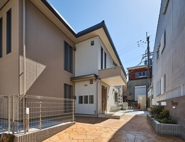 ハルナスの物件外観写真