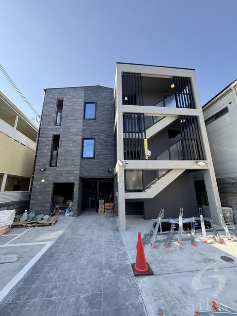 VINA山科WESTの物件外観写真