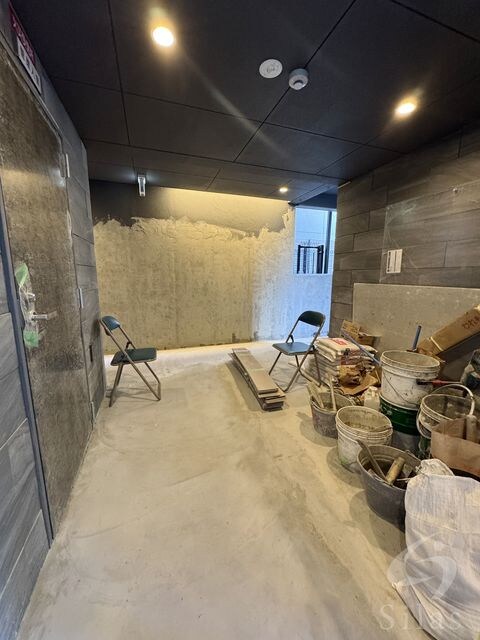 VINA山科WESTの物件外観写真