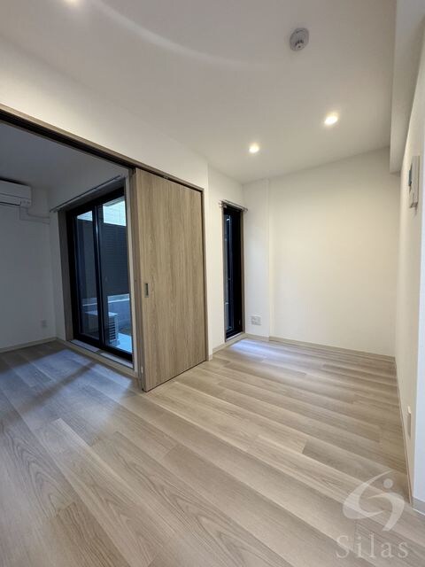 VINA山科WESTの物件内観写真