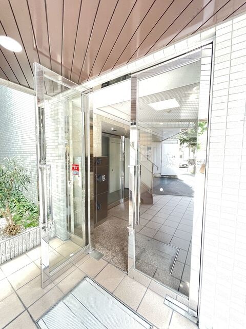 サムパティーク山科の物件外観写真