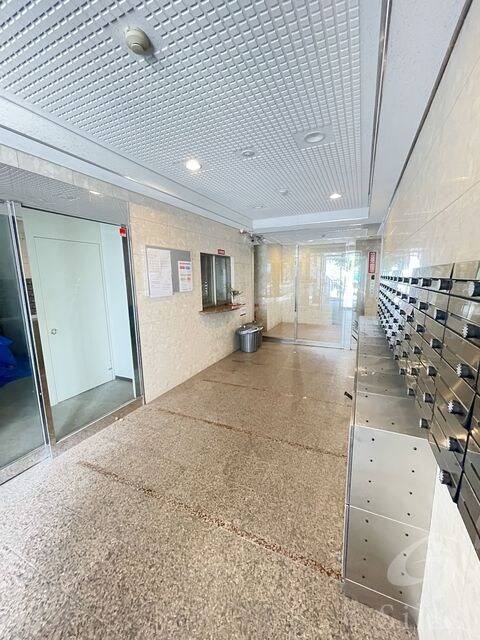 サムパティーク山科の物件外観写真