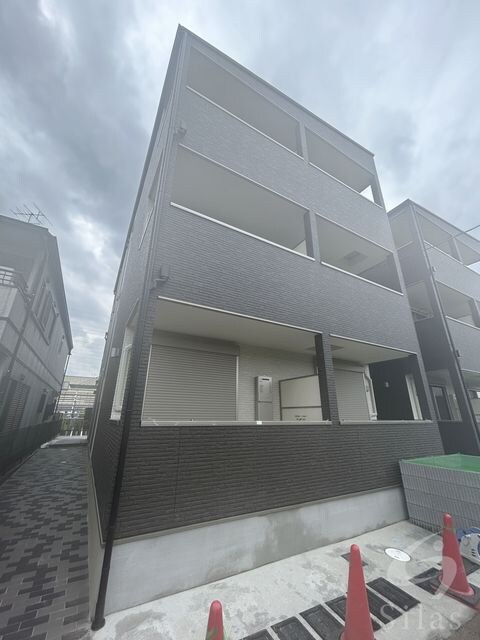 ジーメゾン伏見セレストの物件外観写真