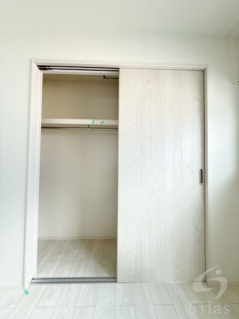 エーデルシュタイン花園伊町の物件内観写真