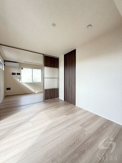 GRAMM六地蔵A棟の物件内観写真