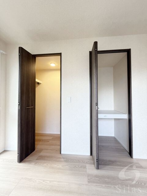 GRAMM六地蔵A棟の物件内観写真