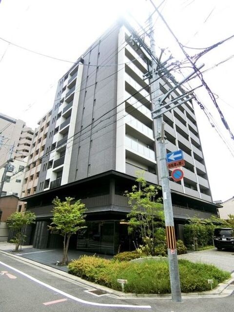 プレサンスロジェ京都烏丸五条の物件外観写真