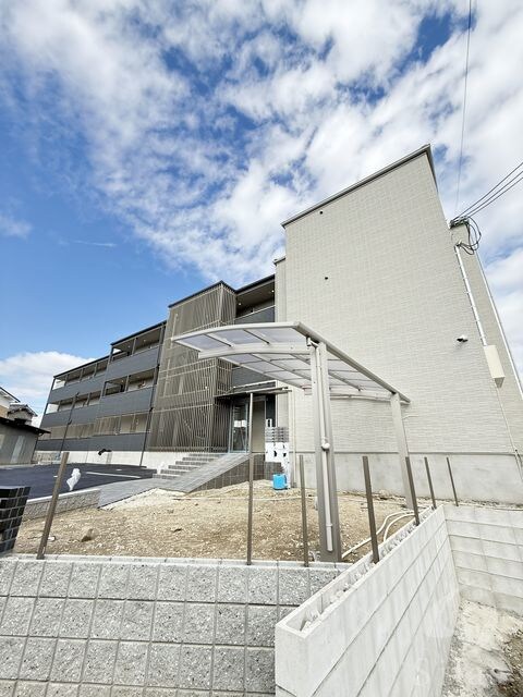 カーサ・フェリーチェ長岡京の物件外観写真