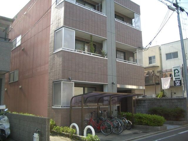 フラッツ本町月ノ輪の物件外観写真