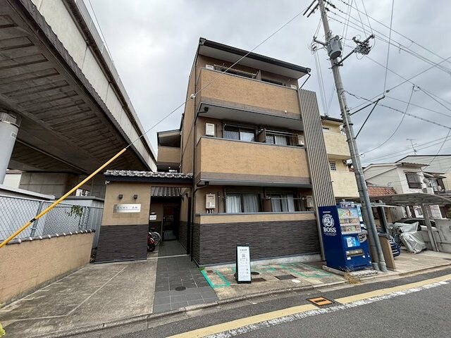 RAMS二条西の物件外観写真