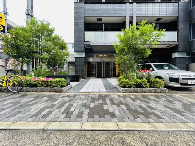 エスリード南森町の物件外観写真