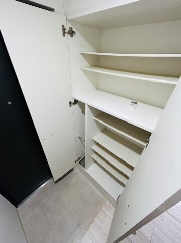 エスリード南森町の物件内観写真