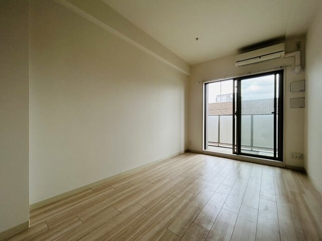 エスリード南森町の物件内観写真