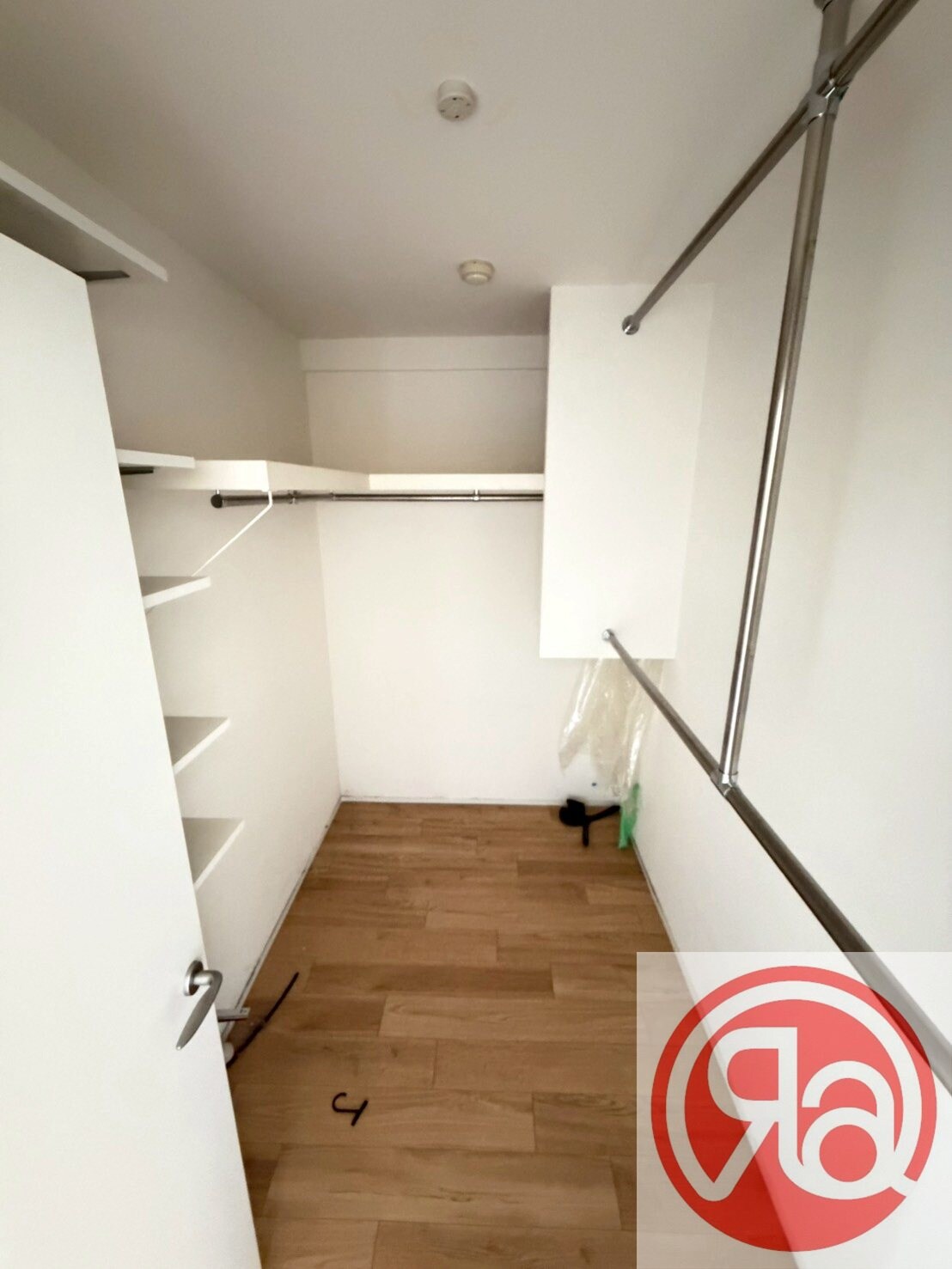 シャルマンフジビルト・モアー勝山の物件内観写真