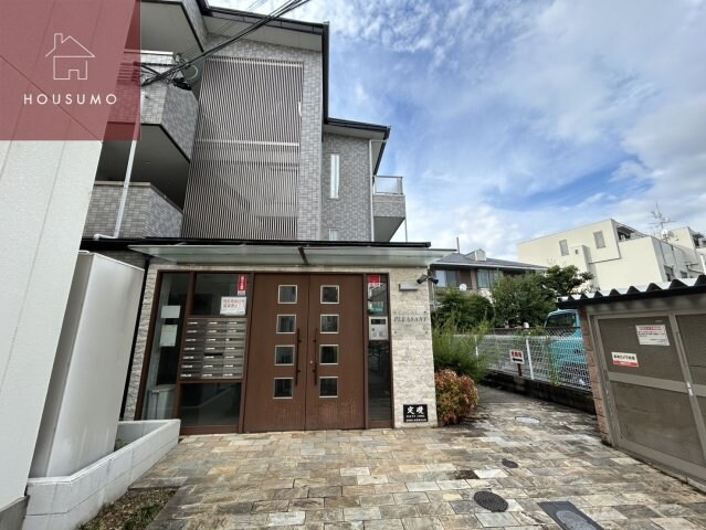 PLEASANTの物件外観写真