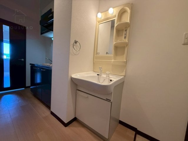 グランパシフィック鶴橋の物件内観写真