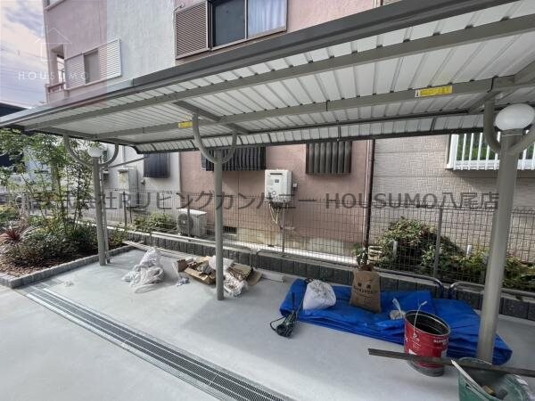 パルテール八尾の物件内観写真