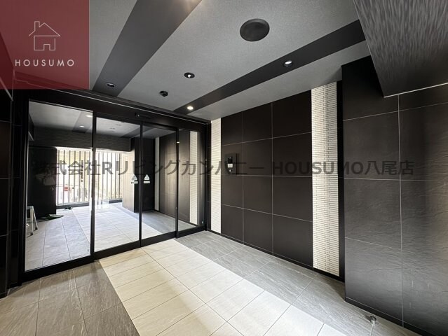 グランドロアール南巽の物件外観写真