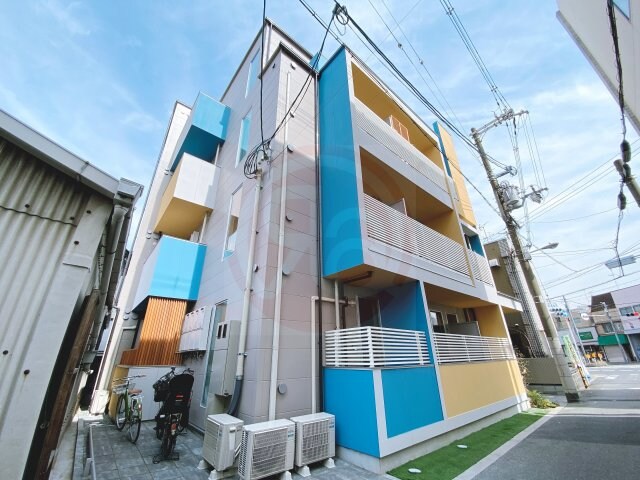 リエゾンコート大今里の物件外観写真